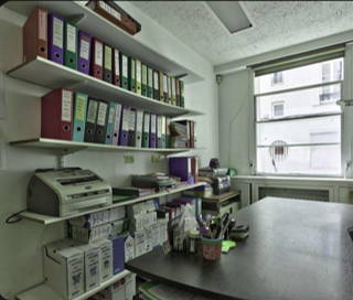 Bureau privé 30 m² 4 postes Location bureau Passage Doisy Paris 75017 - photo 1